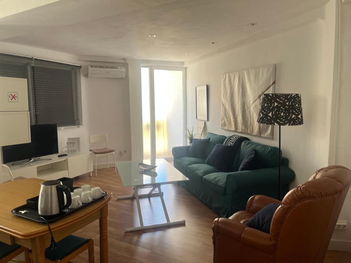 Appartement Apartamento Los Marmoles à Málaga Extérieur photo