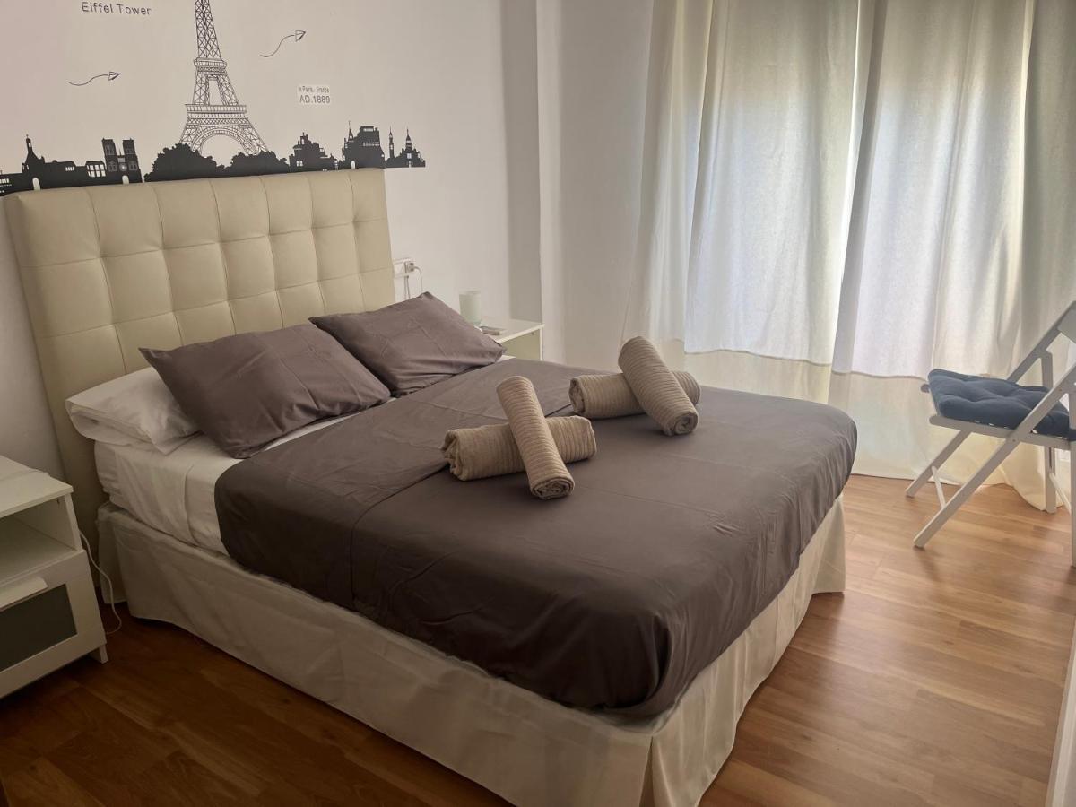 Appartement Apartamento Los Marmoles à Málaga Extérieur photo